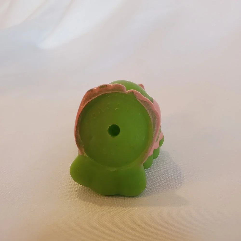PARFAIT PARROT Strawberry‎ Shortcake Lime Chiffon Doll's Pet Vintage 1982